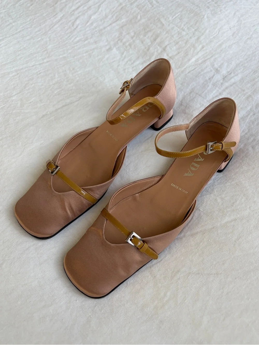 Vintage Prada Satin Buckle Patent Leather Mary Jane Sandals Flats Heels Pink Tan